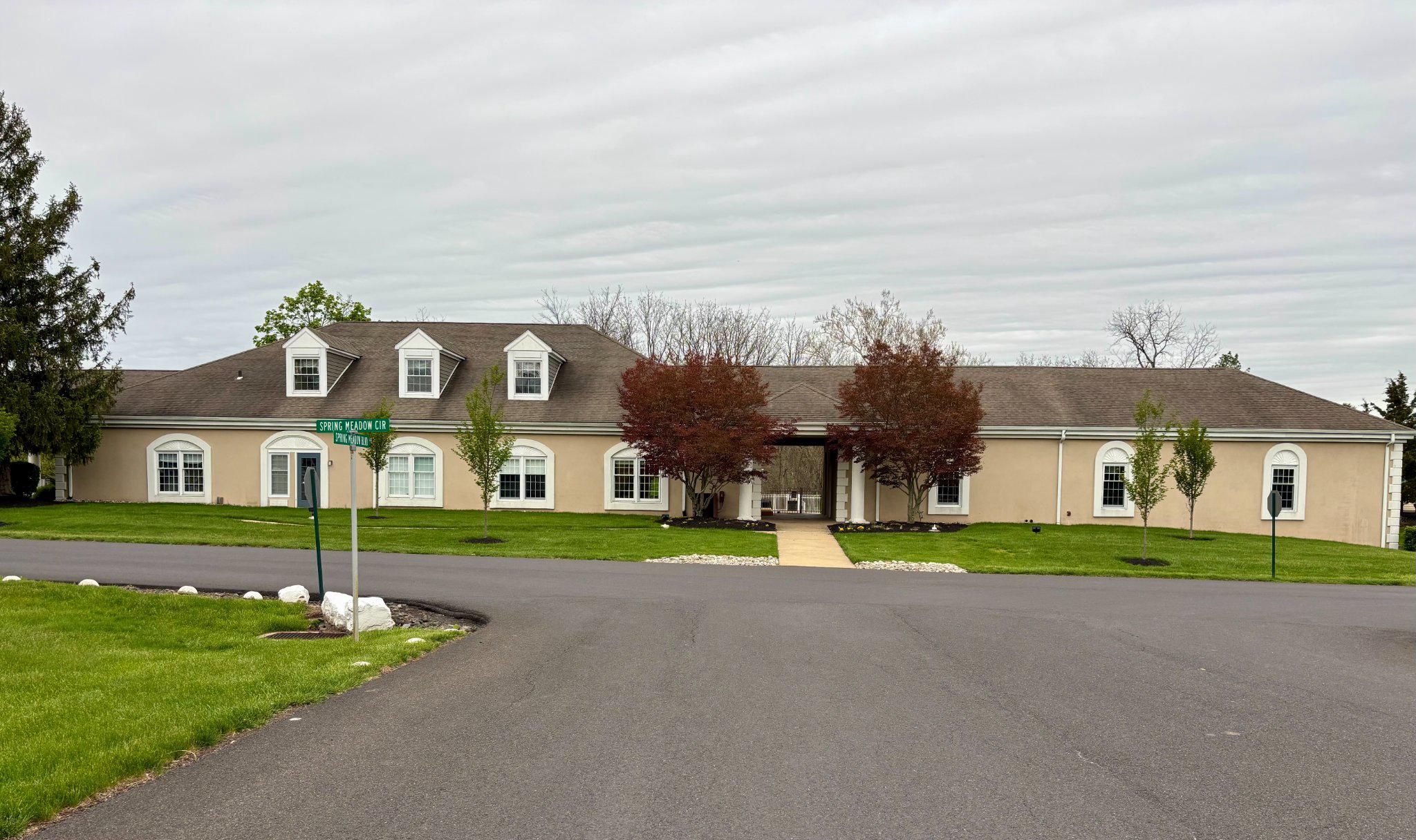 399 SPRING MEADOW CIRCLE CIRCLE