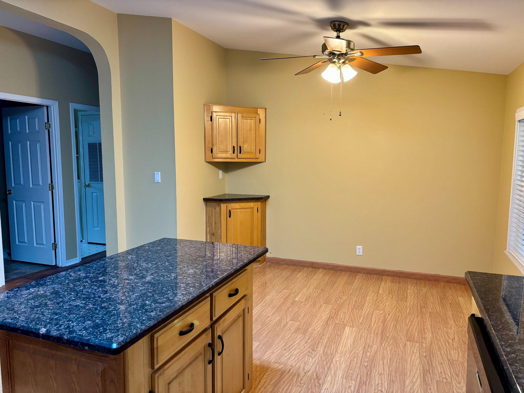 399 SPRING MEADOW CIRCLE CIRCLE