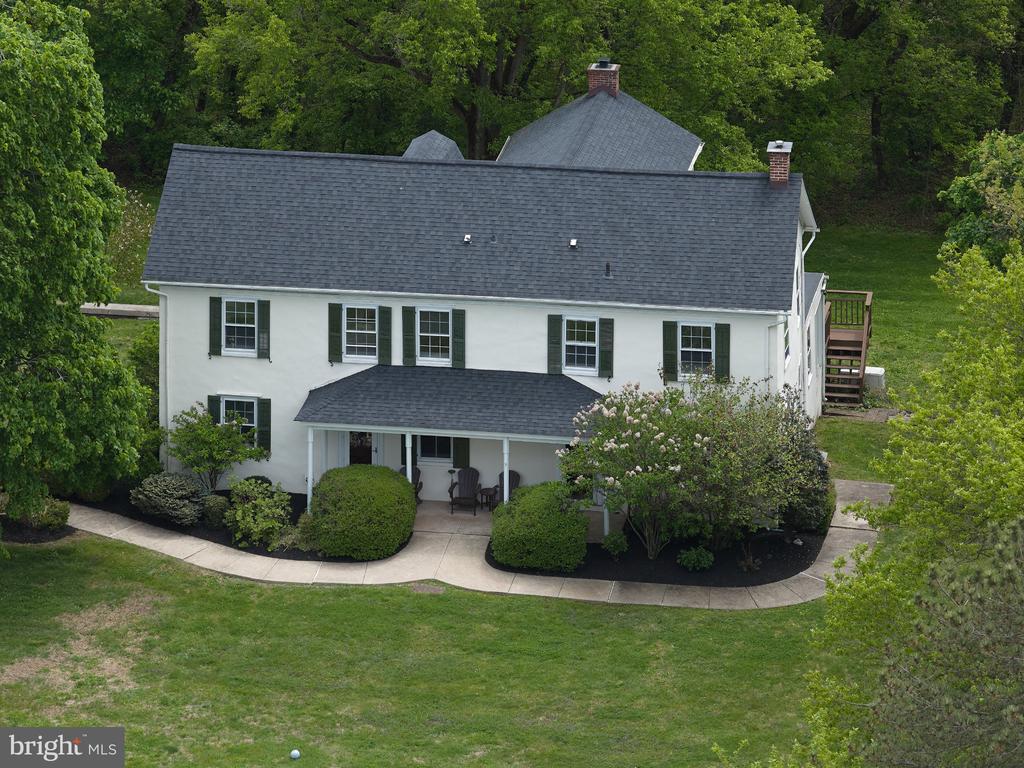 718 TELEGRAPH ROAD