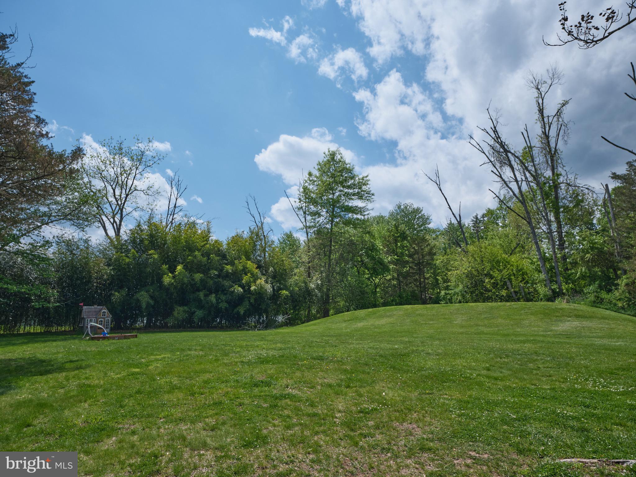 2135 S SUGAN ROAD