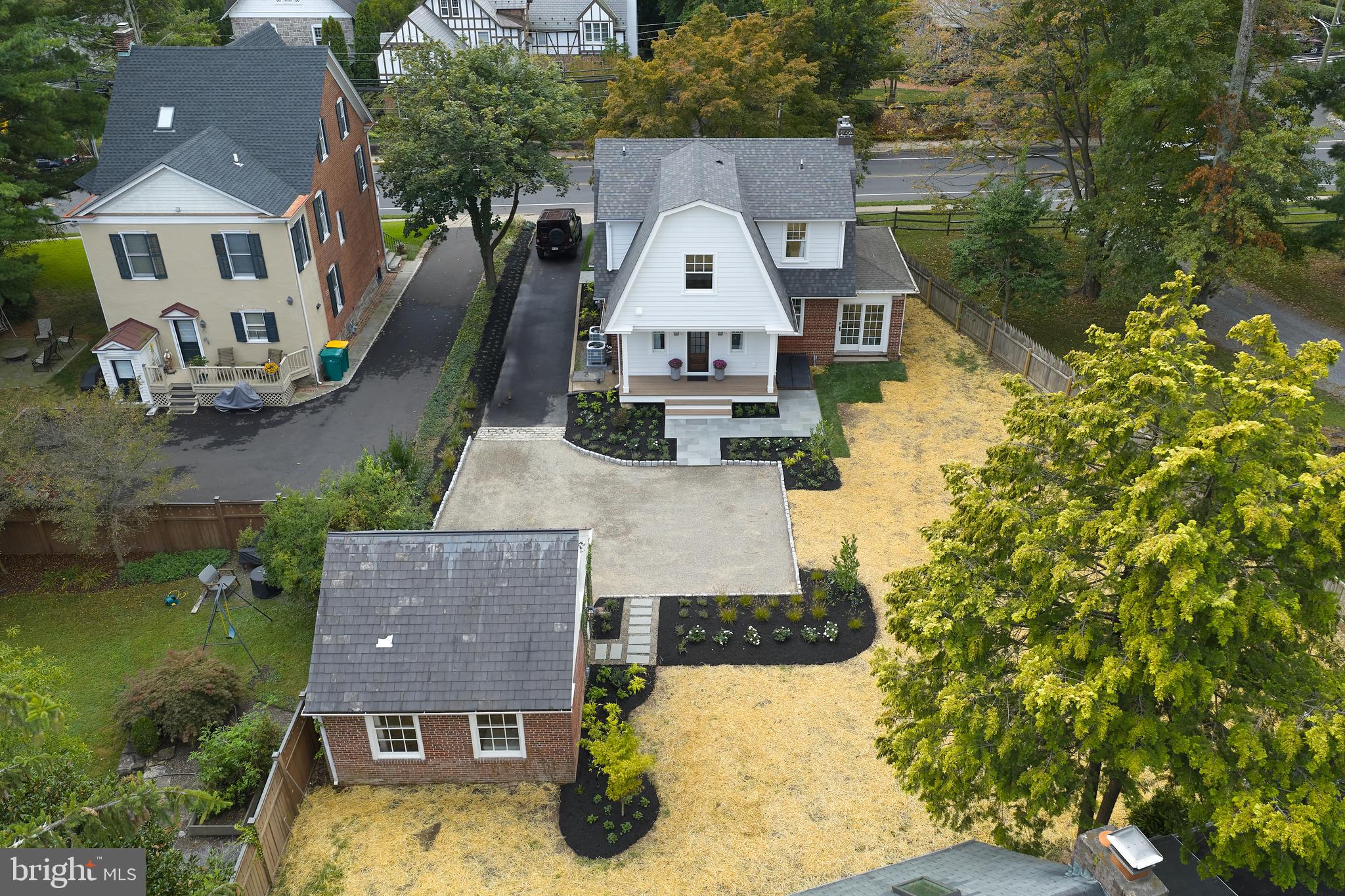 100 W BRIDGE STREET