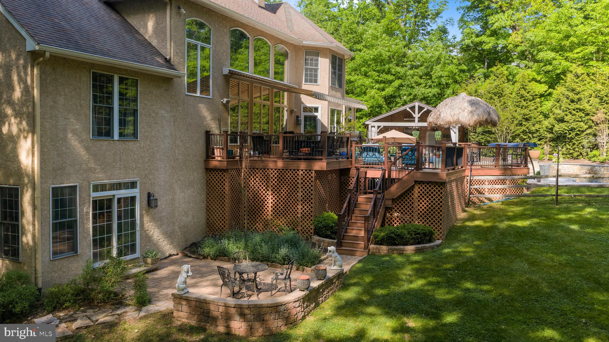 5 GLEN EAGLES DRIVE
