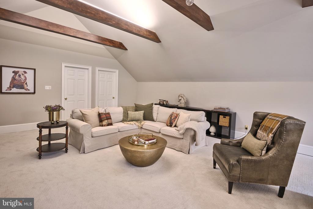 3050 AQUETONG ROAD