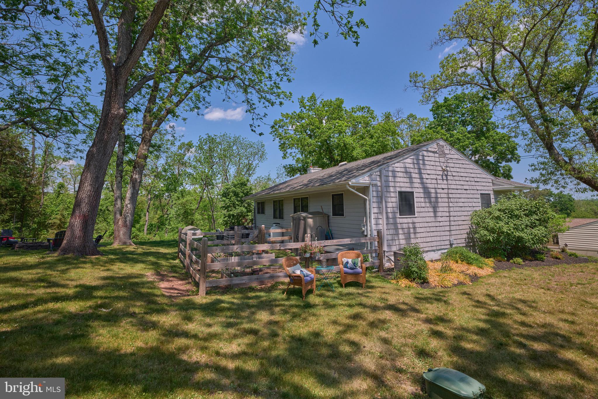 24 WALTON DRIVE