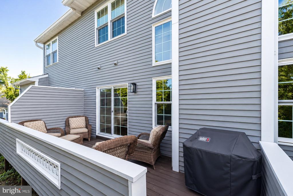 152 WOODSTREAM COURT