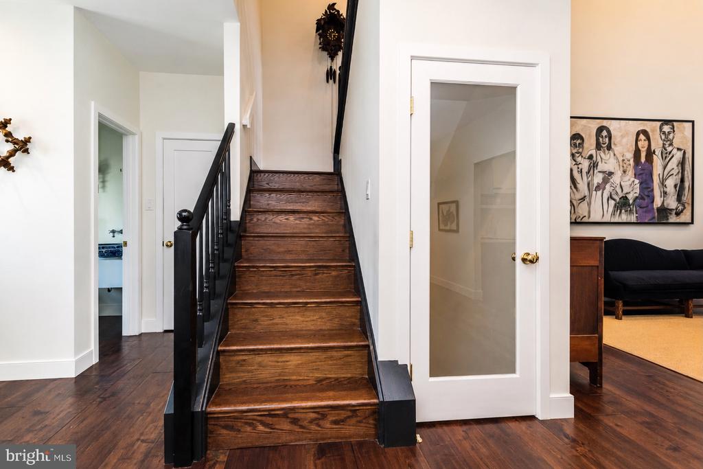 152 WOODSTREAM COURT