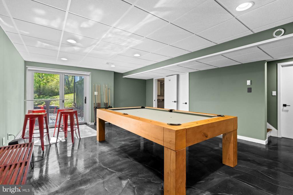 1506 PLEASANT VIEW ROAD