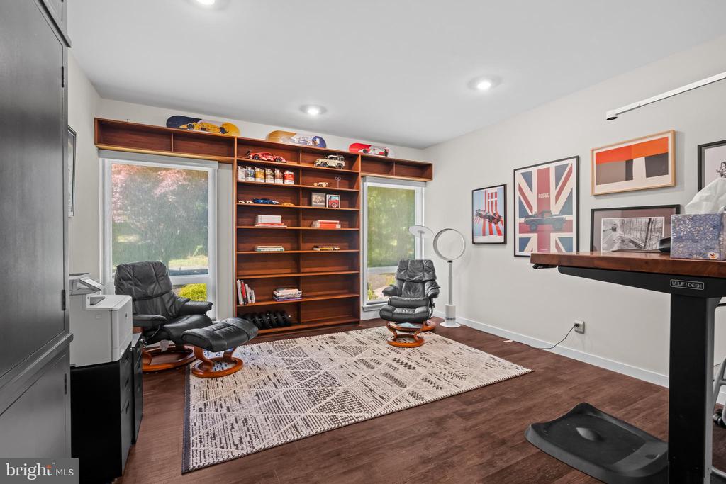 1506 PLEASANT VIEW ROAD