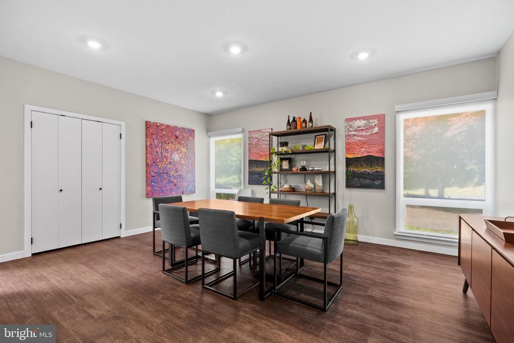 1506 PLEASANT VIEW ROAD