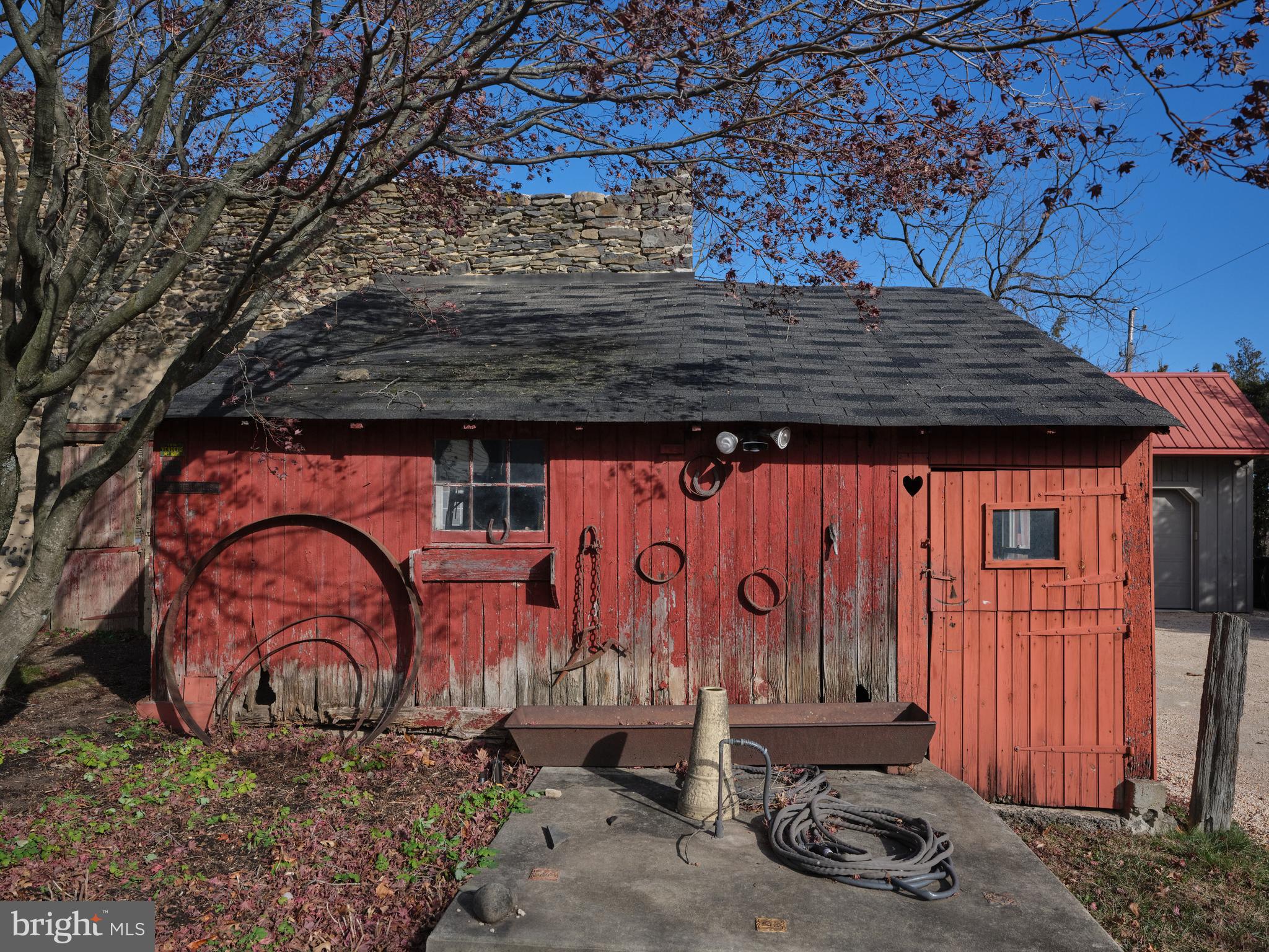 4936 CURLY HILL ROAD