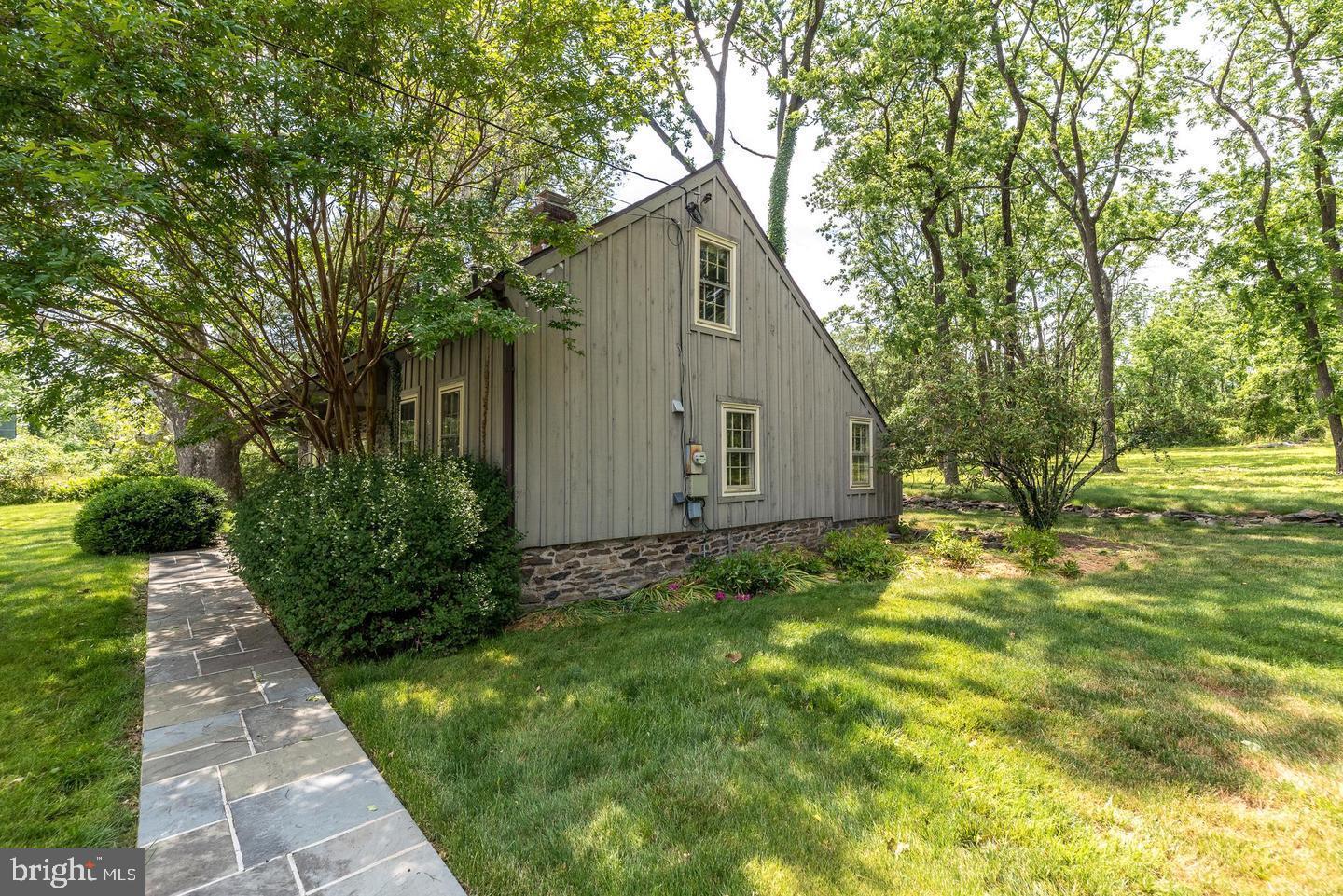 4936 CURLY HILL ROAD