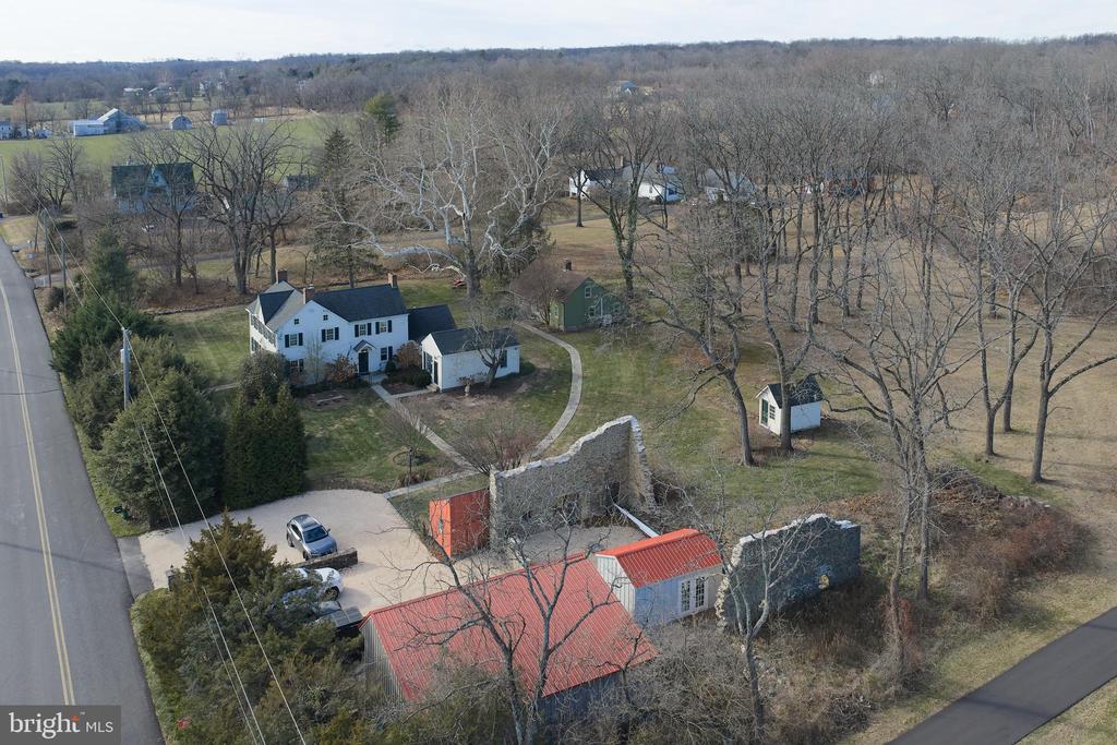 4936 CURLY HILL ROAD