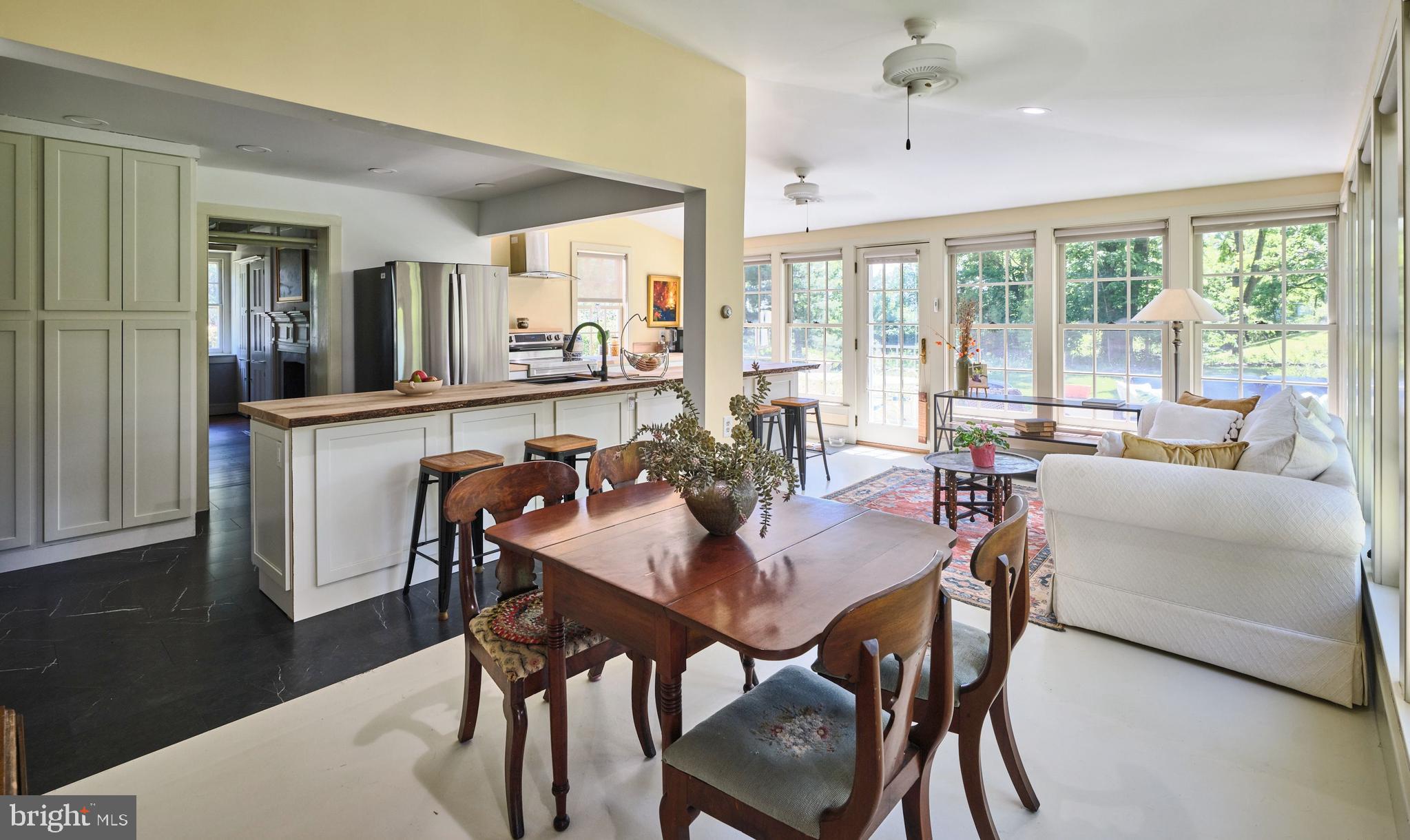 4936 CURLY HILL ROAD
