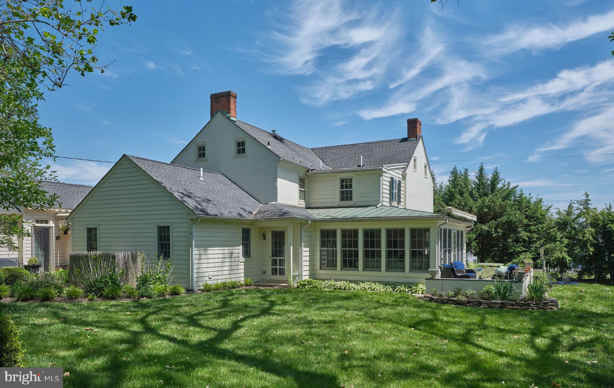 4936 CURLY HILL ROAD
