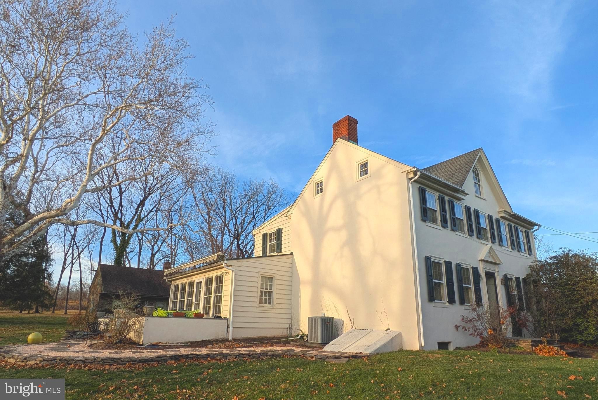 4936 CURLY HILL ROAD