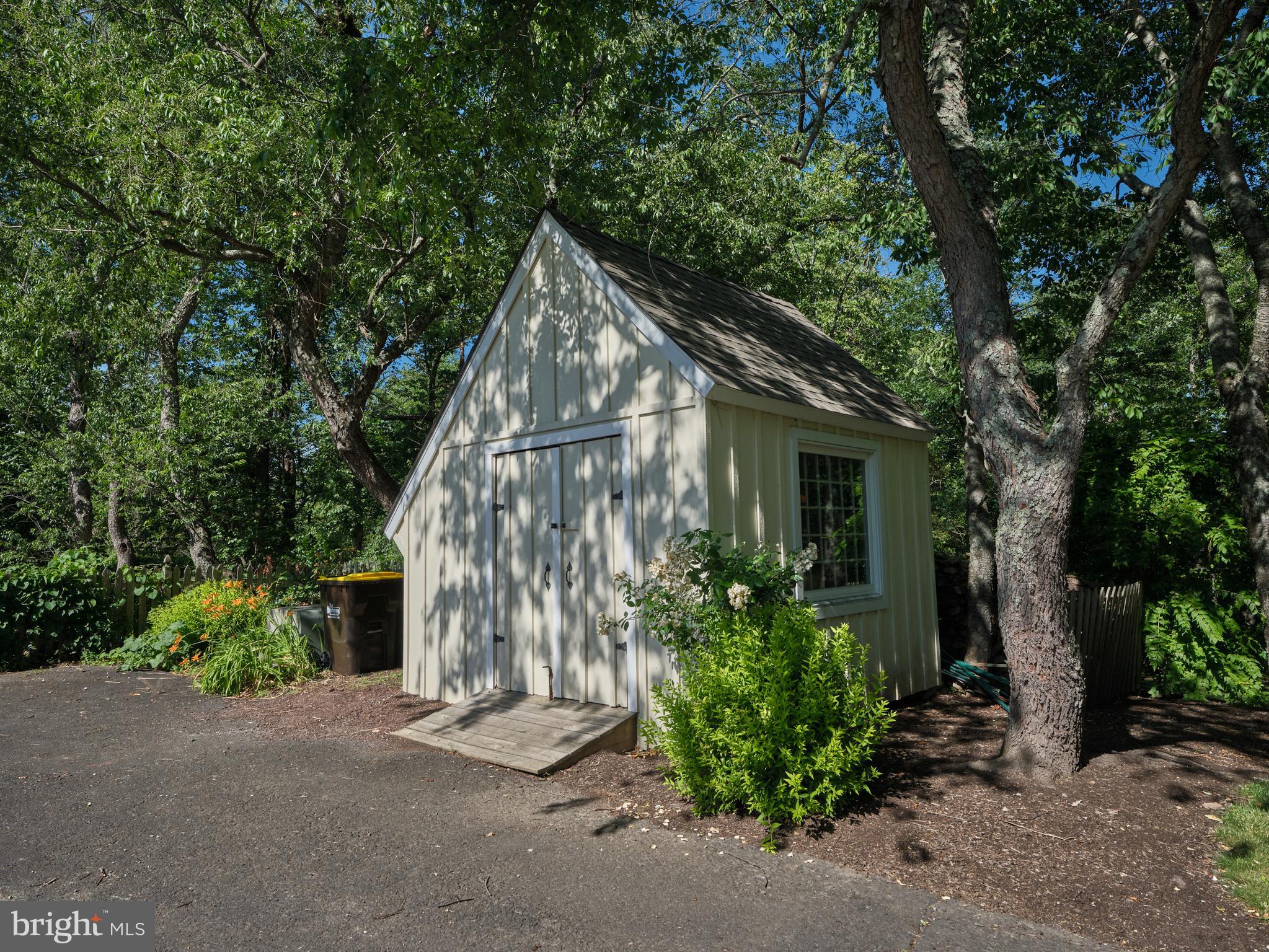 941 MT EYRE ROAD