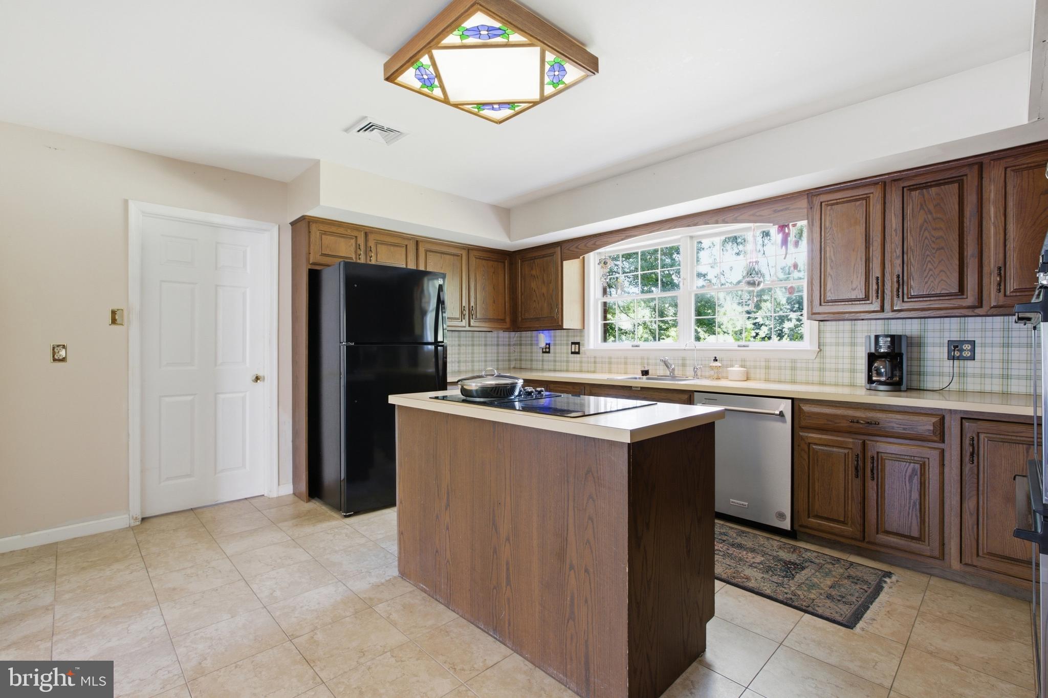 6338 STUMP ROAD