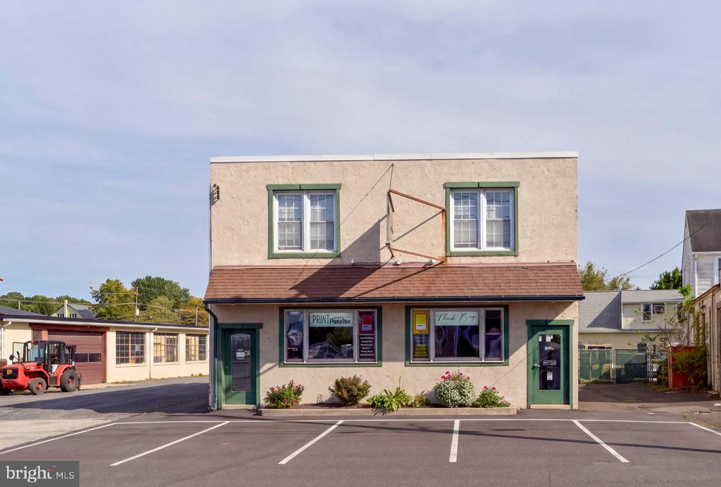 671 N MAIN STREET