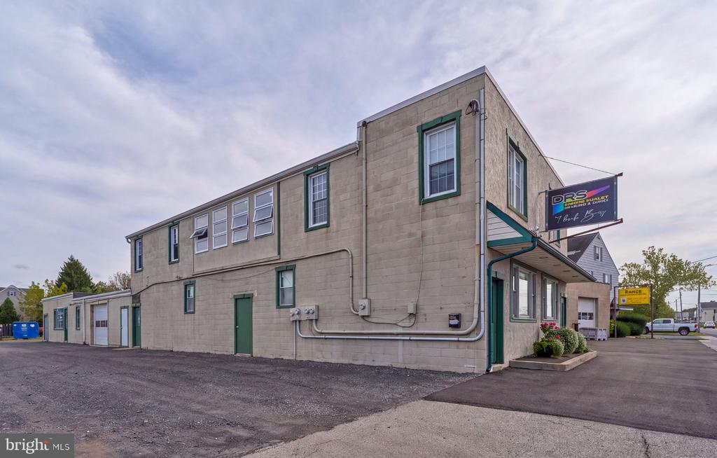 671 N MAIN STREET