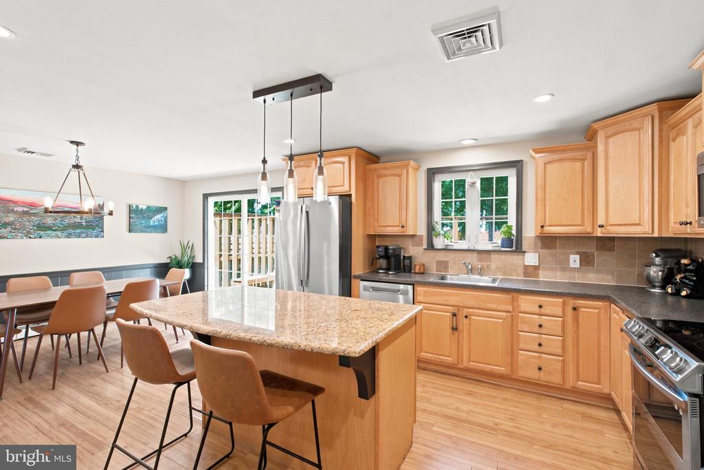 1324 TIMBER LANE