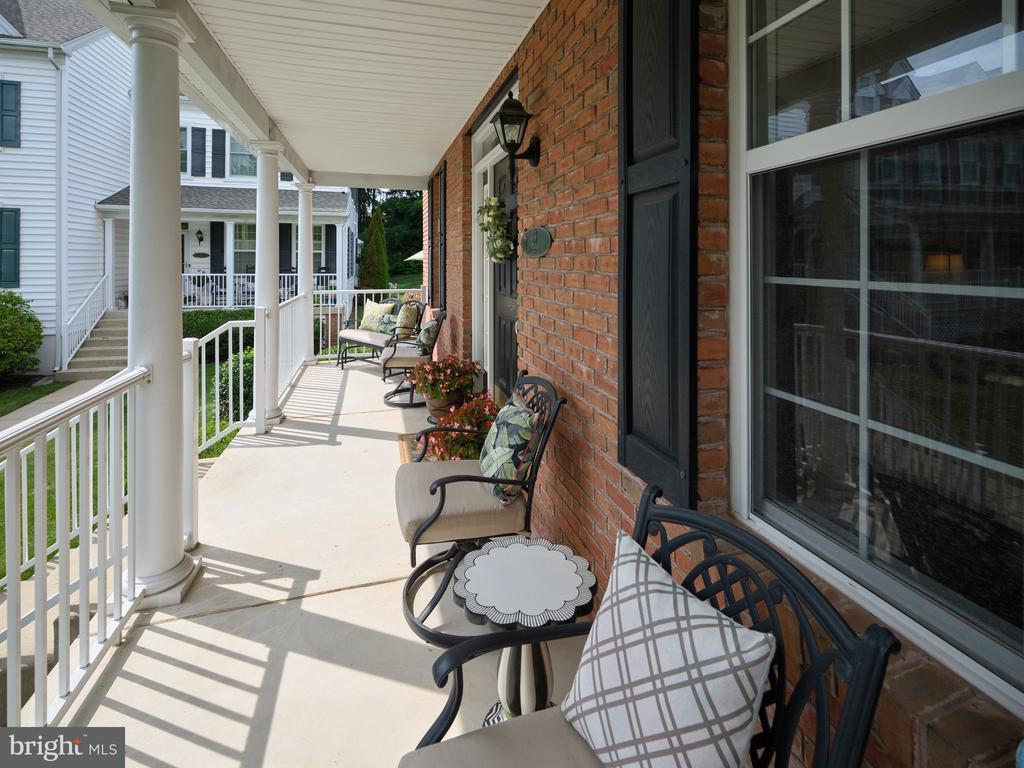 28 WOODBRIDGE DRIVE
