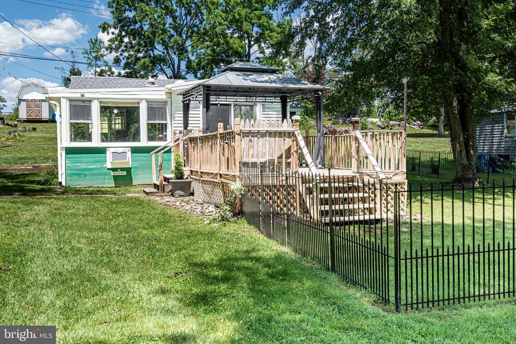 563 E DARK HOLLOW ROAD Unit: 170