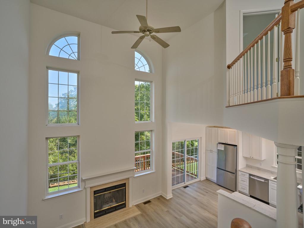 28 HERITAGE HILLS DRIVE
