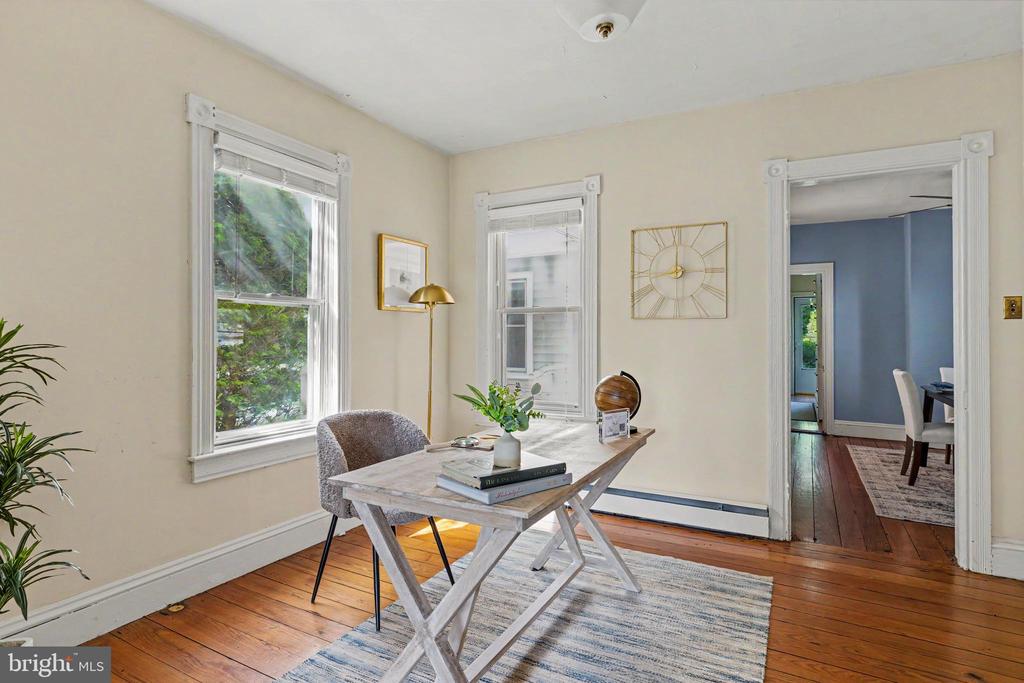433 EASTON ROAD