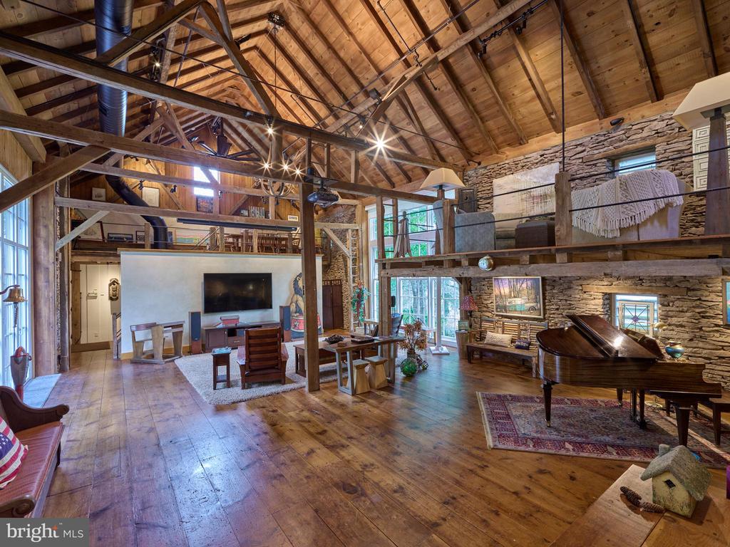 565 KELLERS CHURCH ROAD