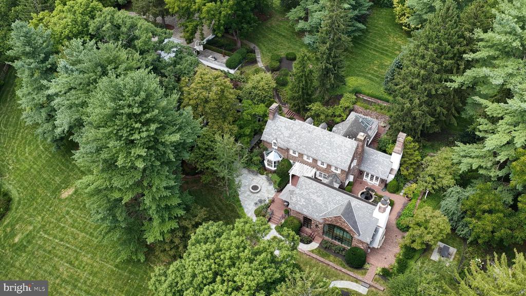 565 KELLERS CHURCH ROAD