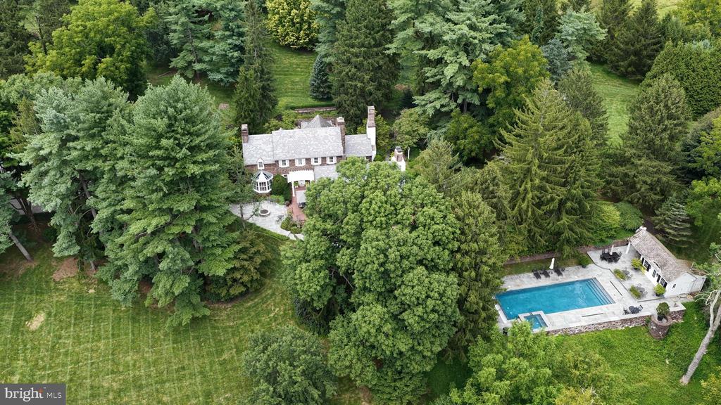 565 KELLERS CHURCH ROAD