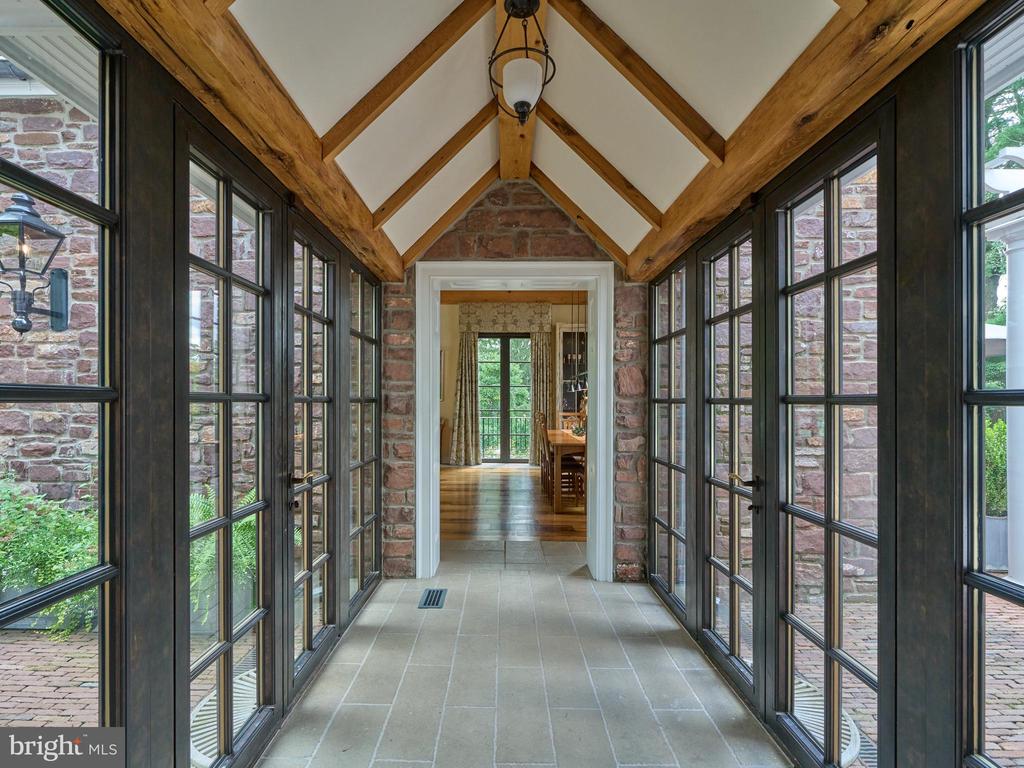 565 KELLERS CHURCH ROAD