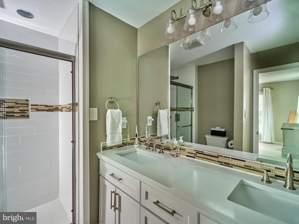 27 SENTINEL ROAD Unit: 139