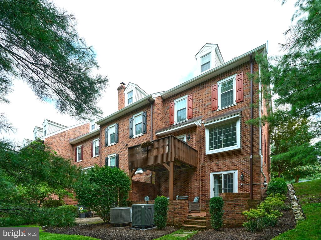 27 SENTINEL ROAD Unit: 139