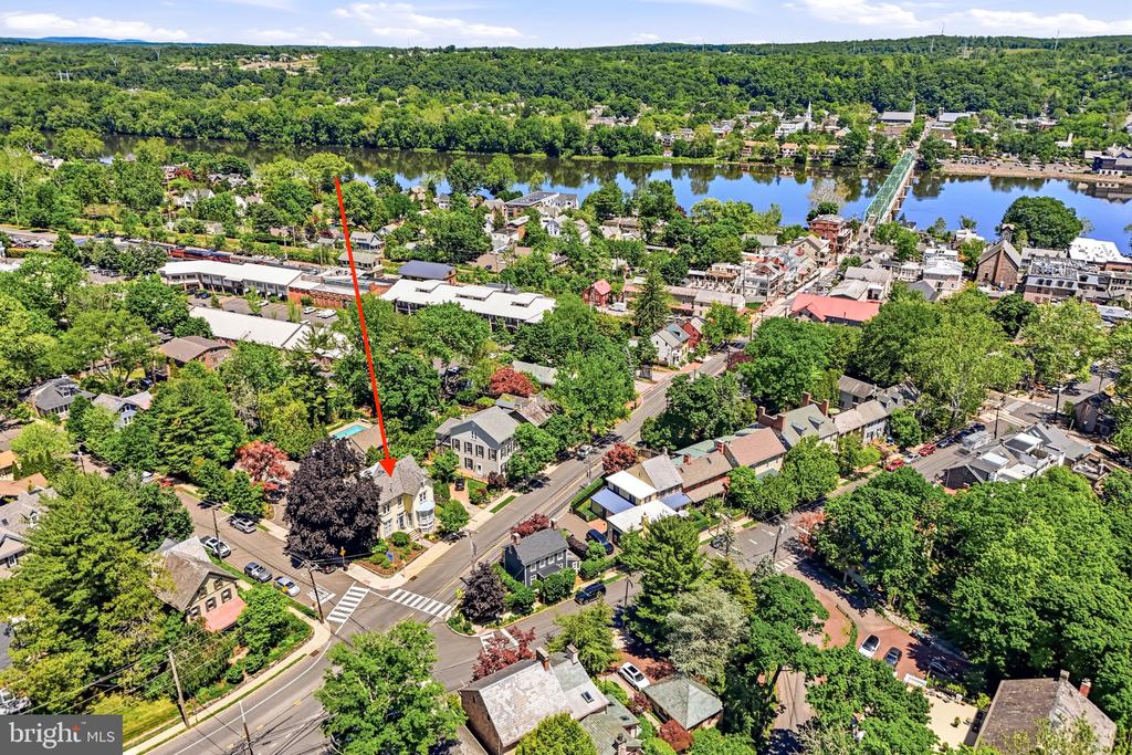 80 W BRIDGE STREET