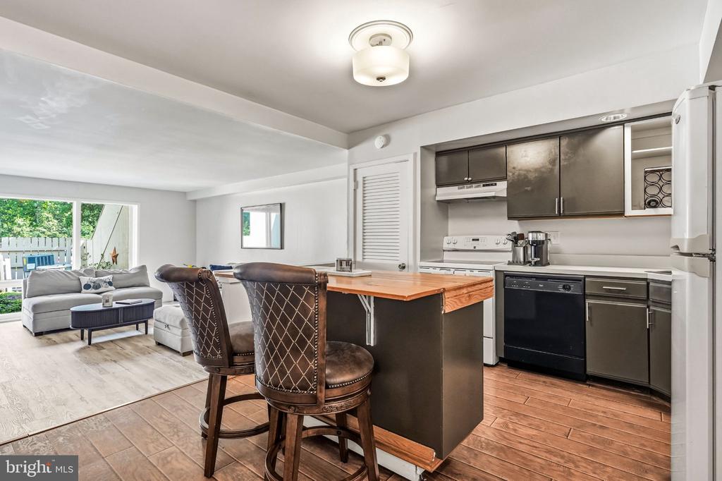 26A RIVERHILL