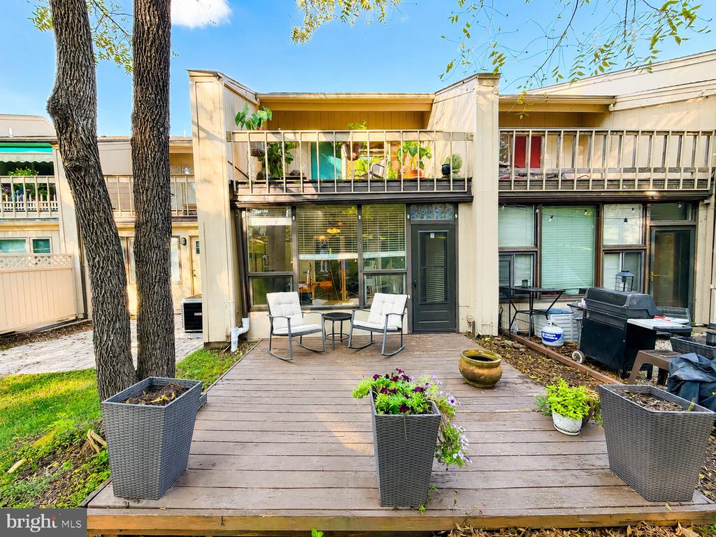 26A RIVERHILL