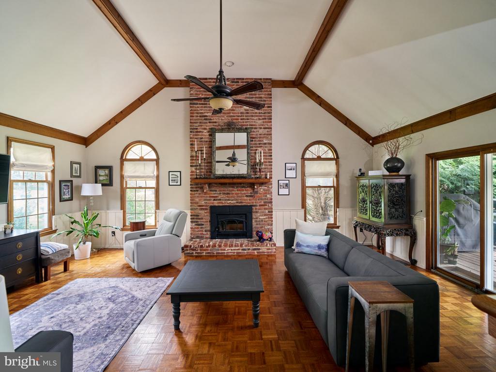 3173 ANTLER DRIVE