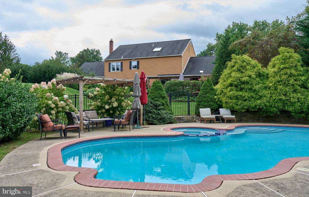 3173 ANTLER DRIVE