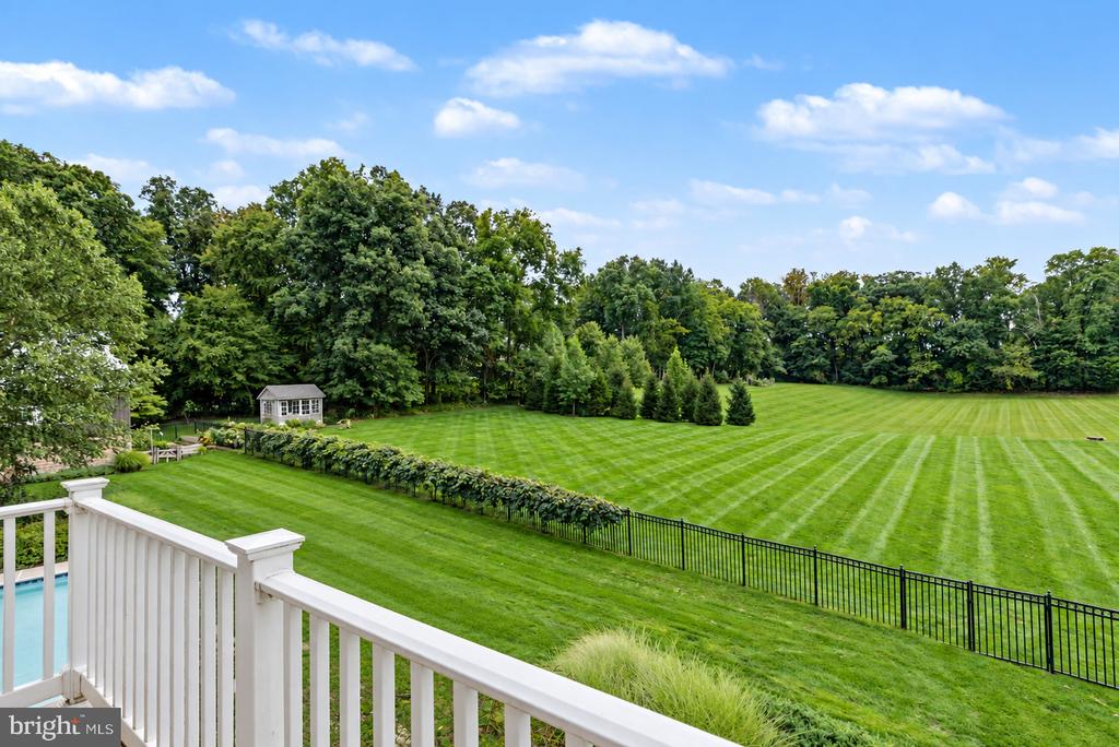111 MEADOW VIEW DRIVE