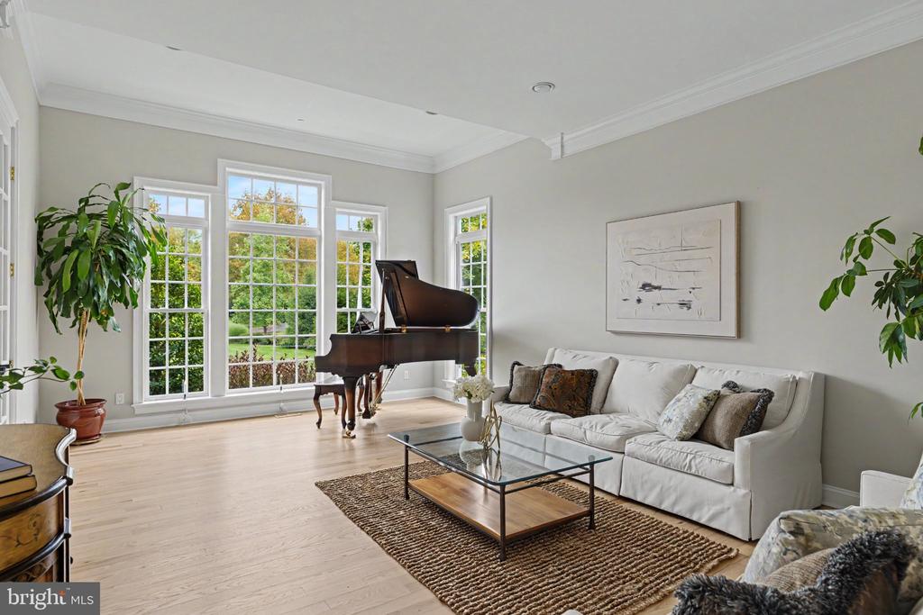 111 MEADOW VIEW DRIVE