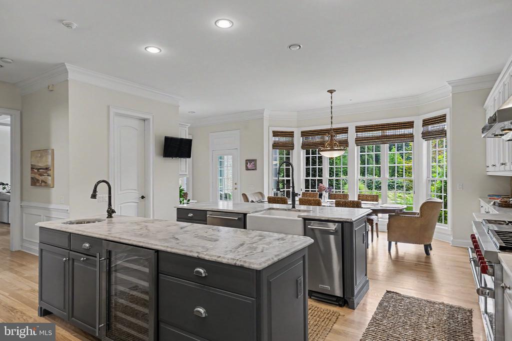 111 MEADOW VIEW DRIVE