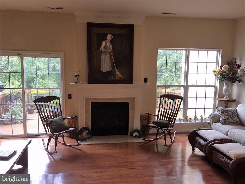 13 AVALON COURT Unit: 1803
