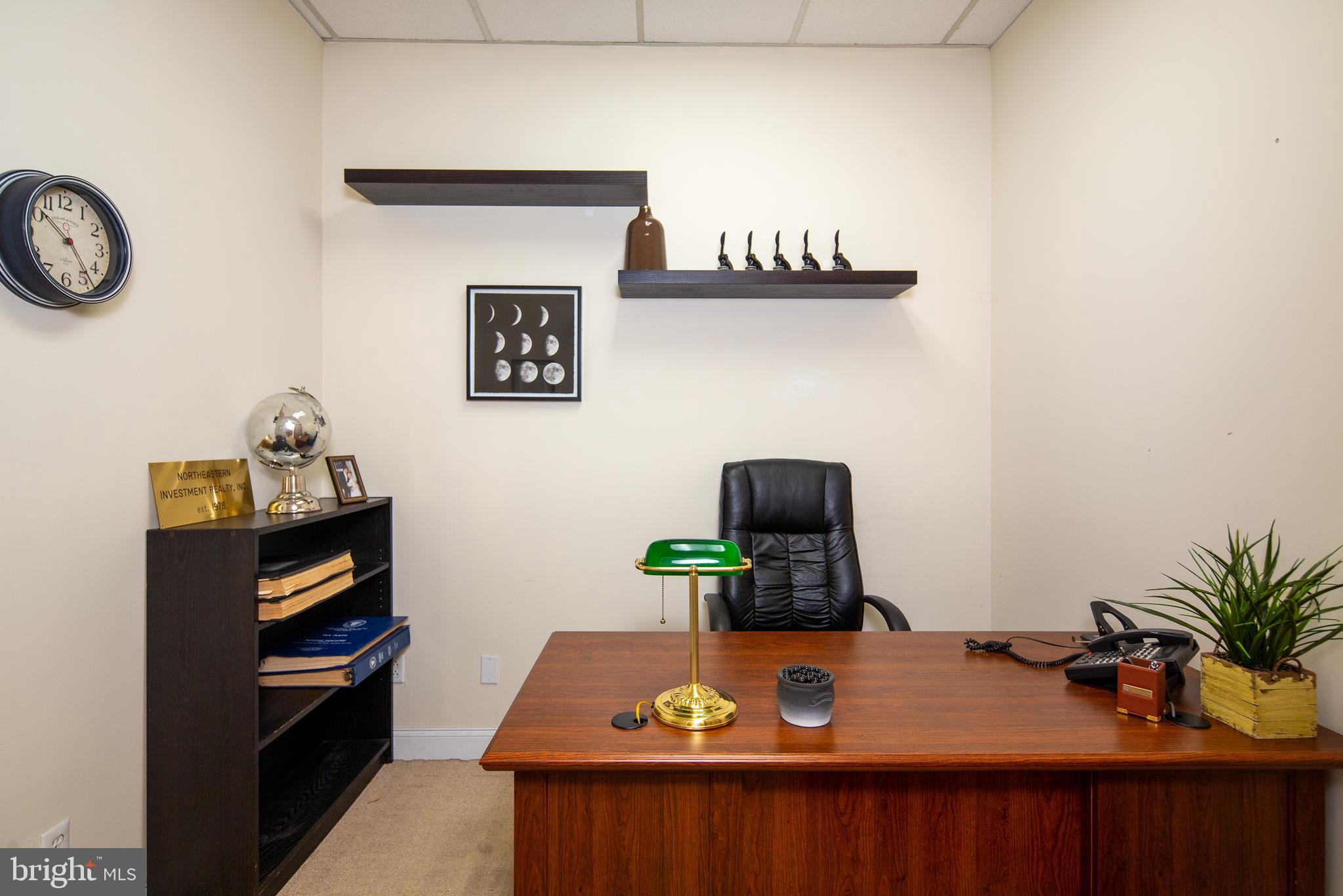 143 LOWER YORK ROAD VR8