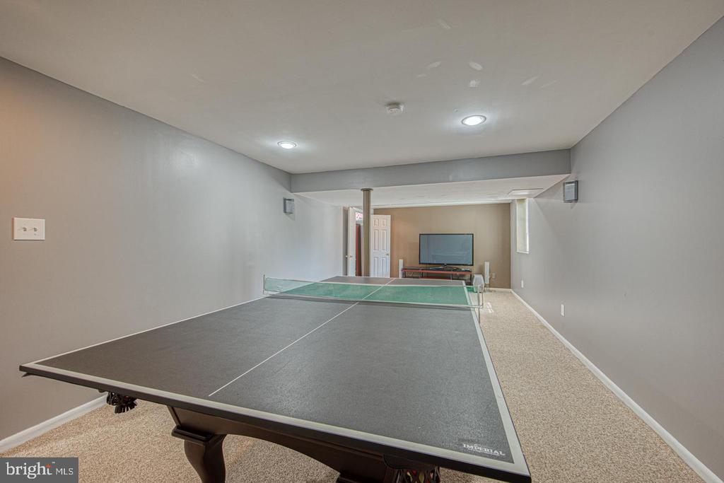 807 TREMONT DRIVE