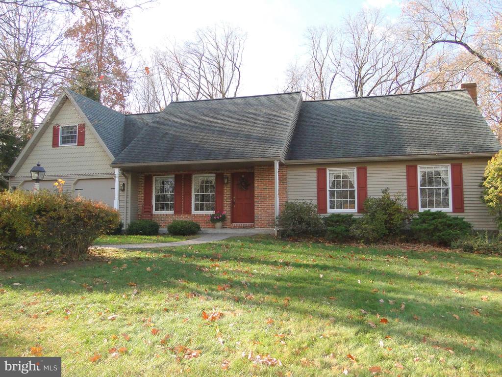 8504 DOGWOOD DRIVE