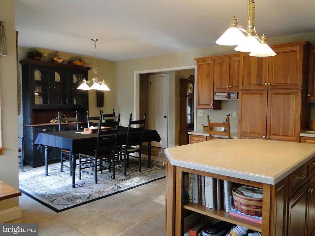 8504 DOGWOOD DRIVE