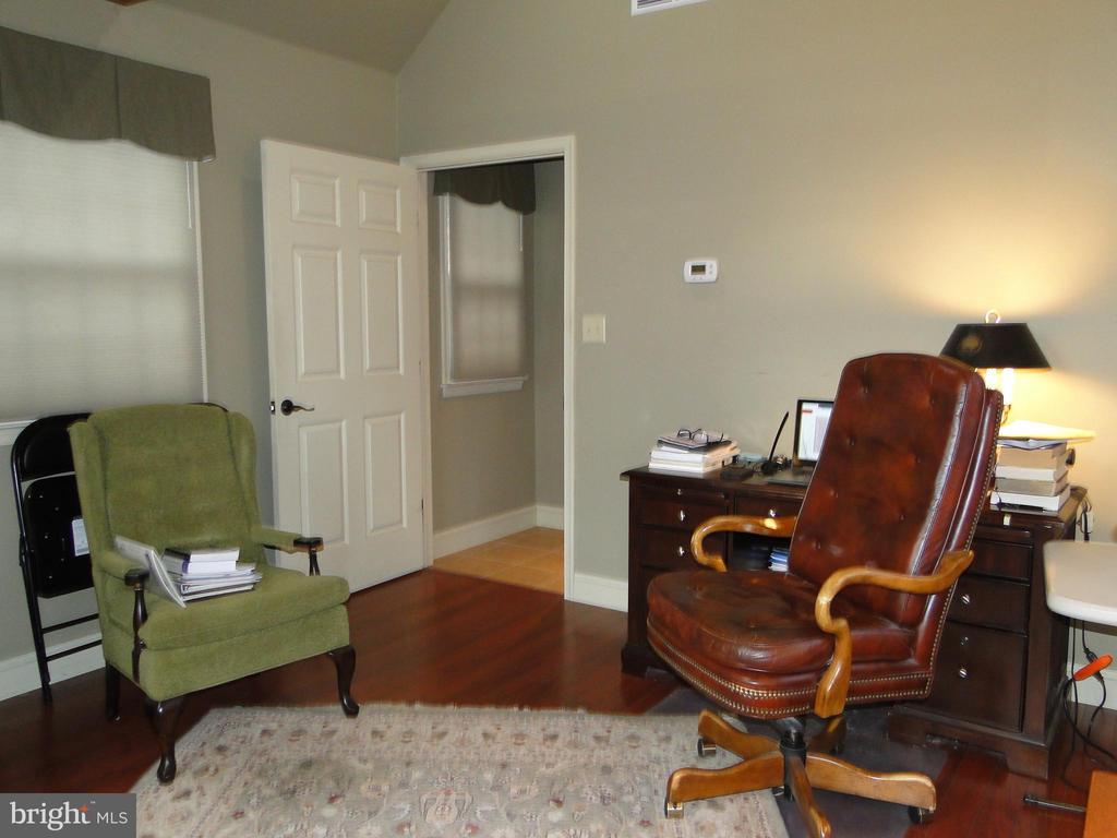 8504 DOGWOOD DRIVE