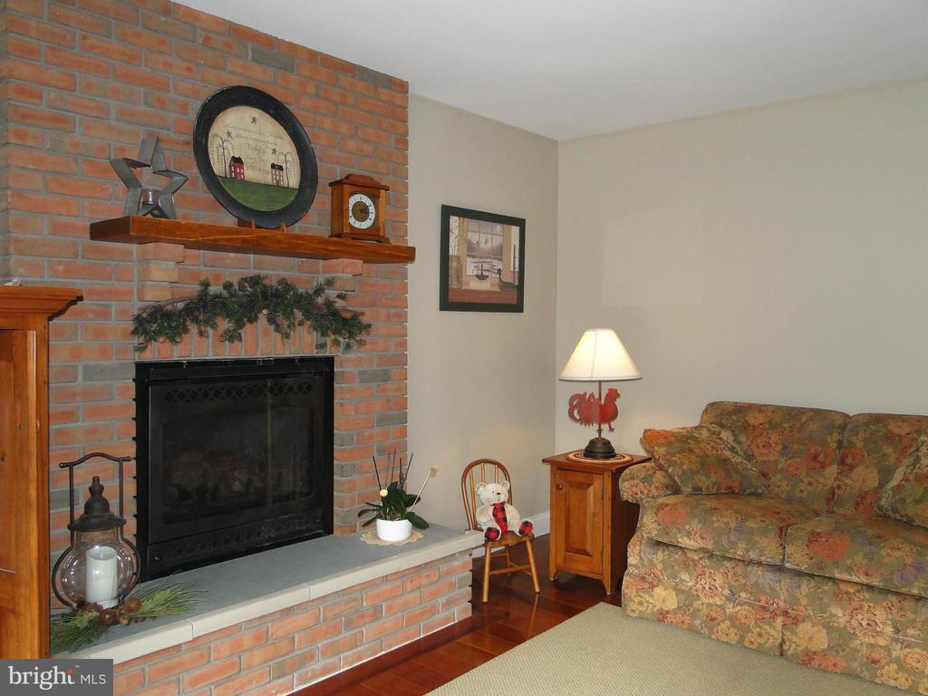 8504 DOGWOOD DRIVE