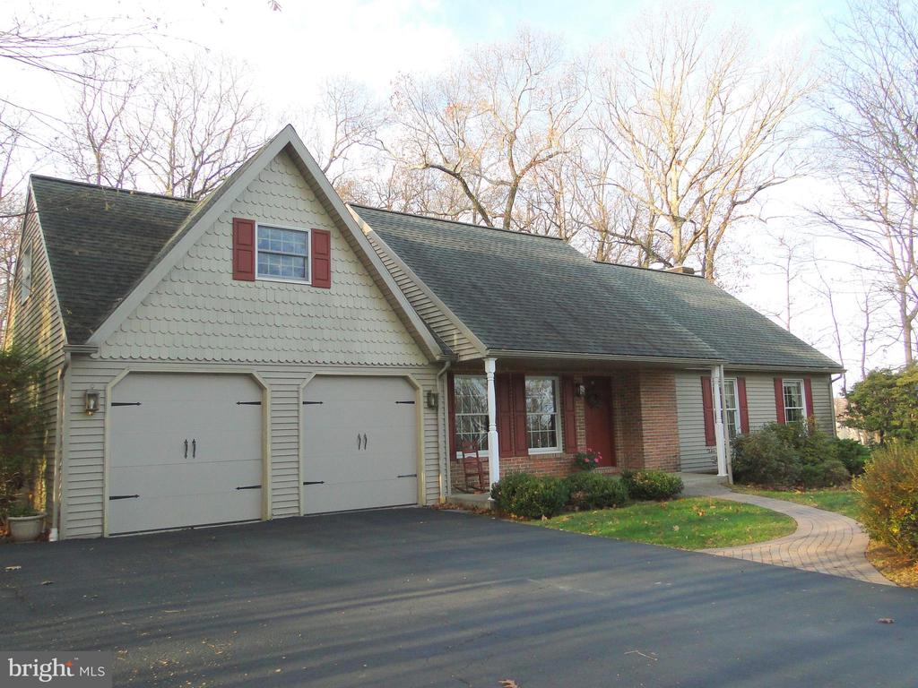 8504 DOGWOOD DRIVE